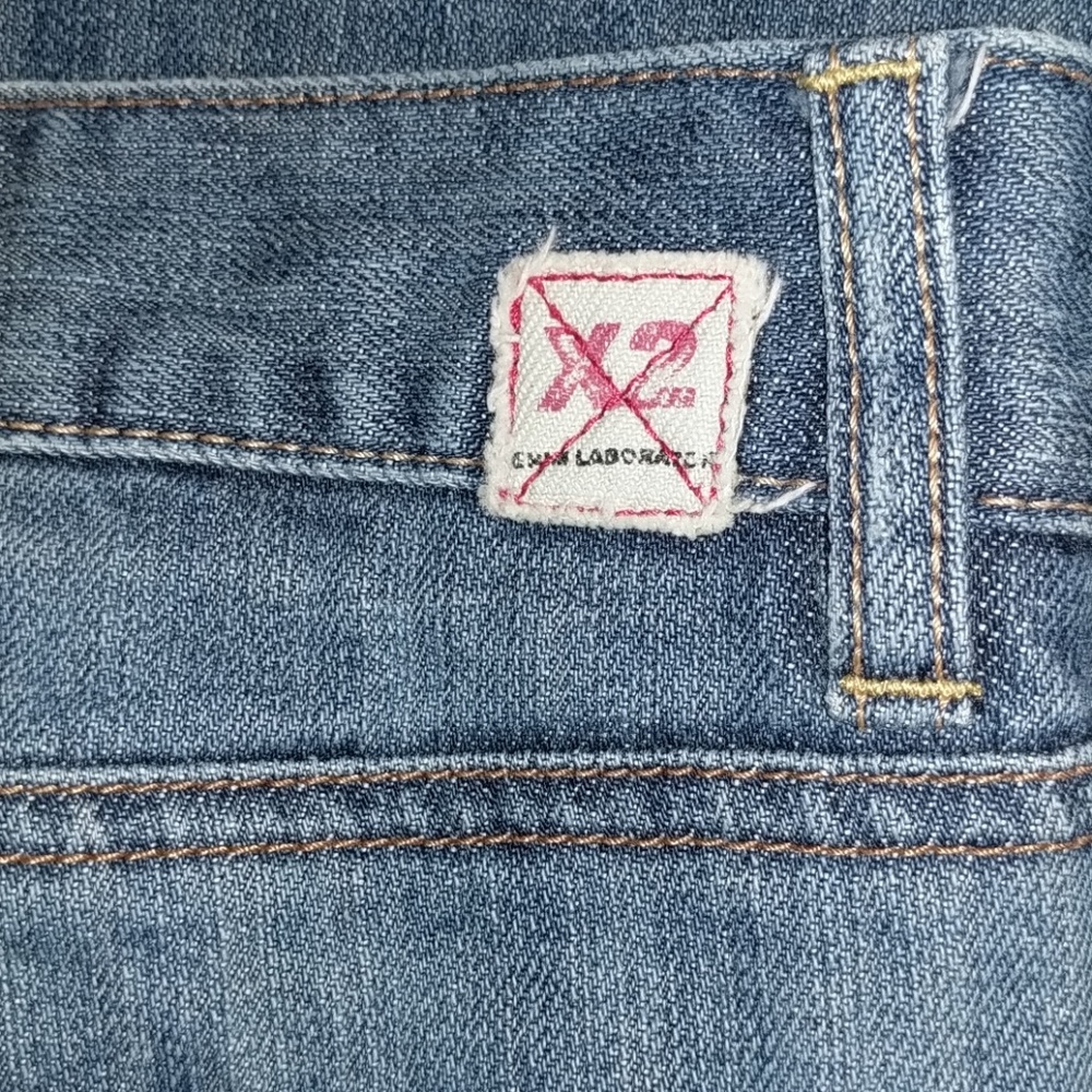 X2 Denim  Laboratory size 4 W21 Flare Leg - Picture 7 of 8